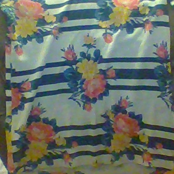 White Stag Tops - A Really Cute Shirt